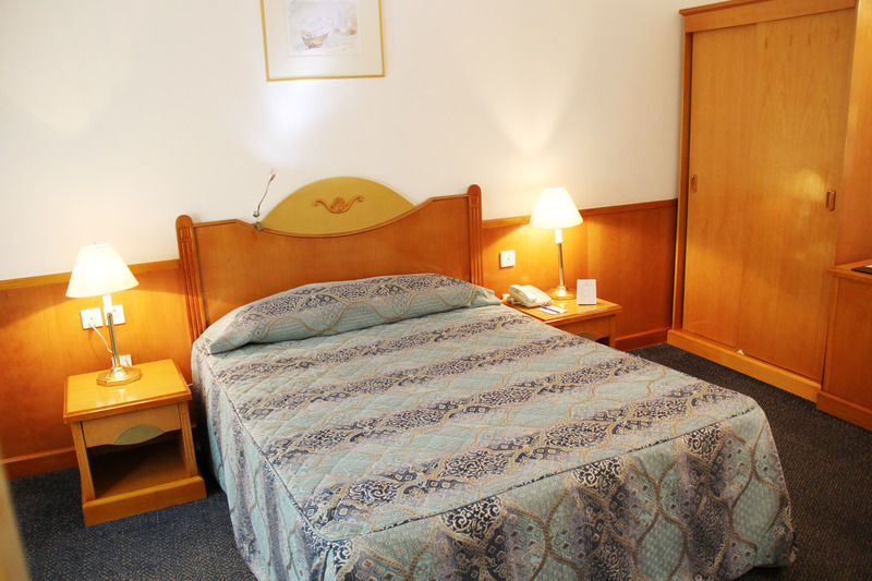 Zain International Hotel Дубай Екстер'єр фото
