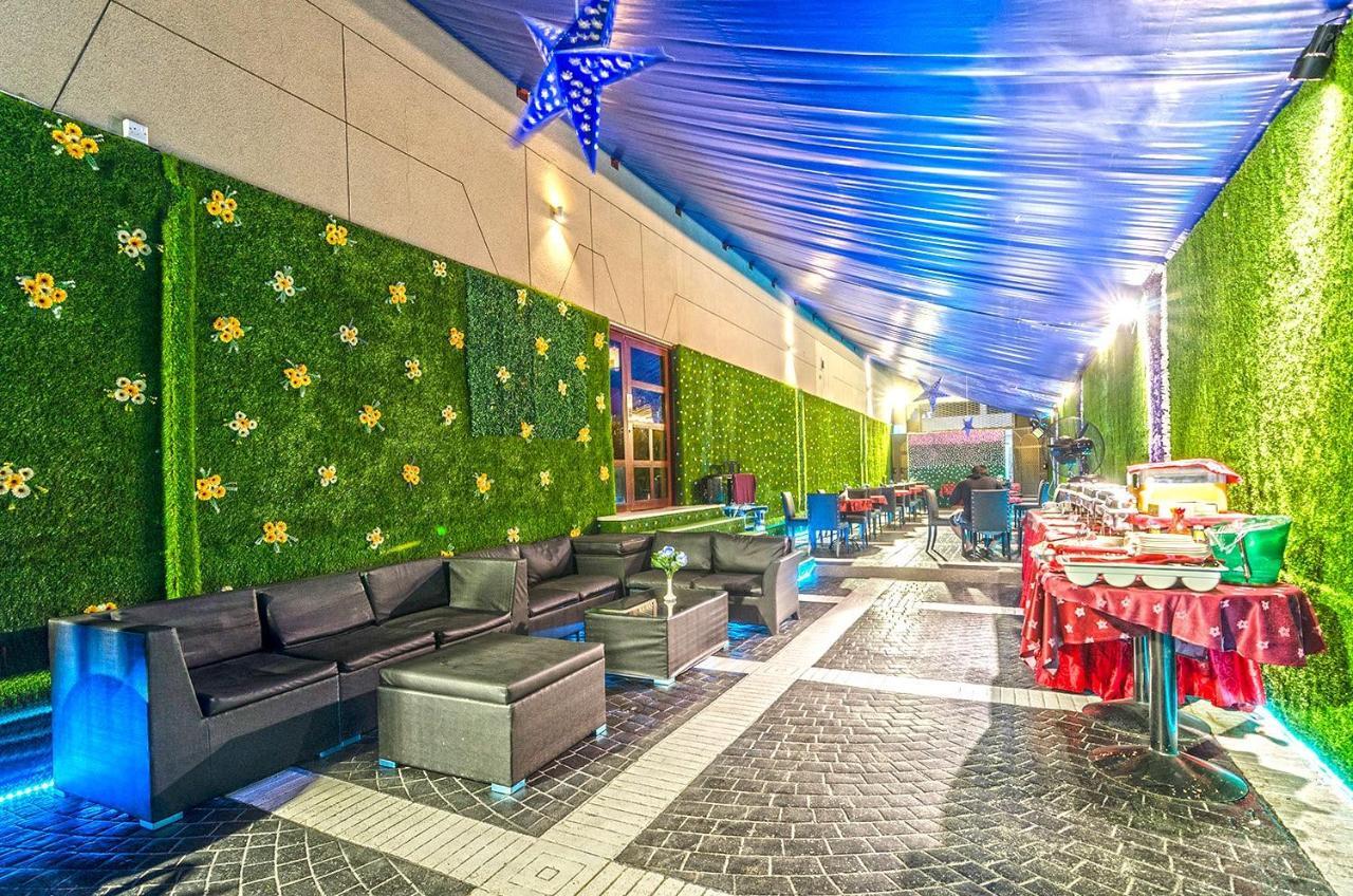 Zain International Hotel Дубай Екстер'єр фото
